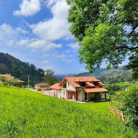 Reguero Gato Turismo Rural Candamin Ngoại thất bức ảnh