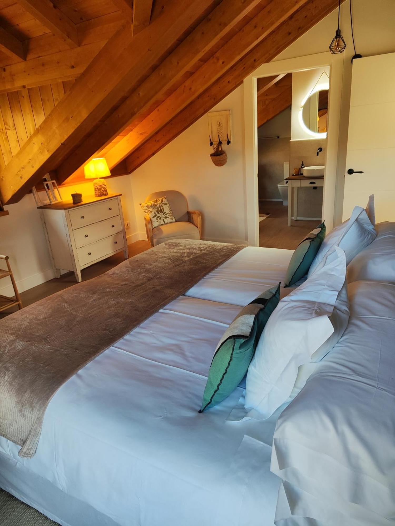 Reguero Gato Turismo Rural Candamin Ngoại thất bức ảnh