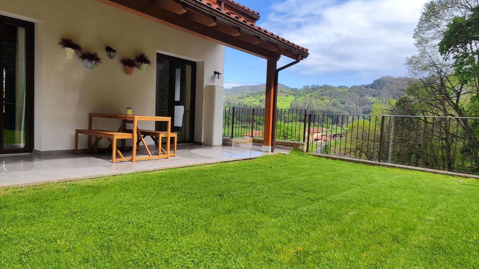 Reguero Gato Turismo Rural Candamin Ngoại thất bức ảnh